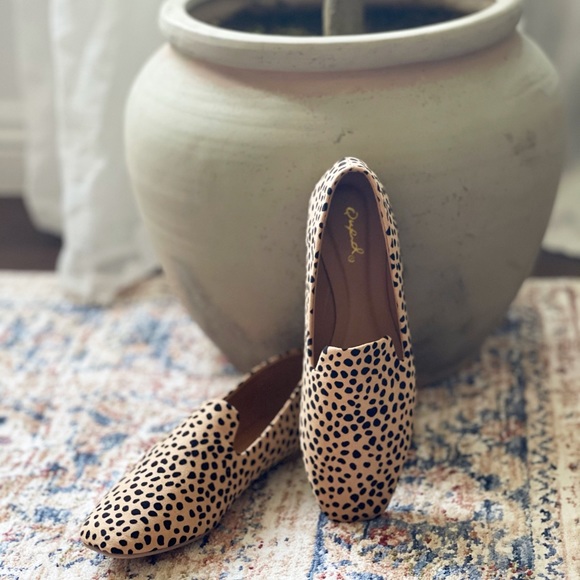 Cheetah Flats - Picture 3 of 5